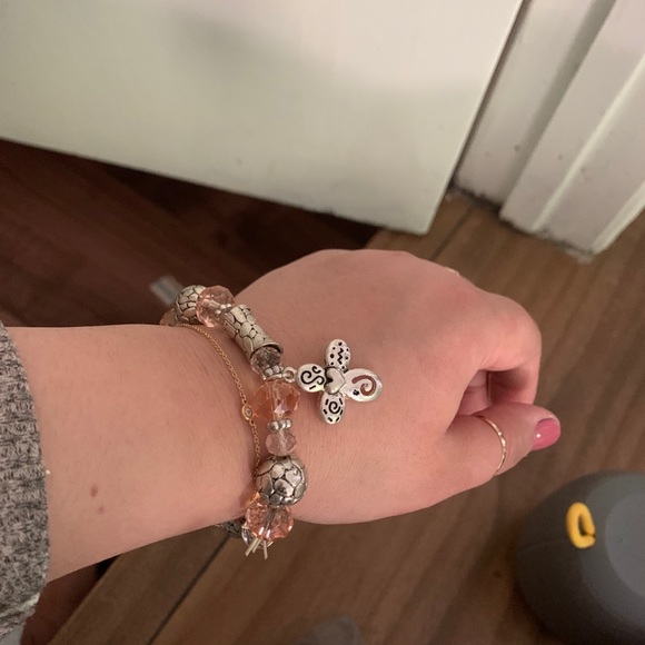 Fashion Bracelet jewelry! - Picture 4 of 9